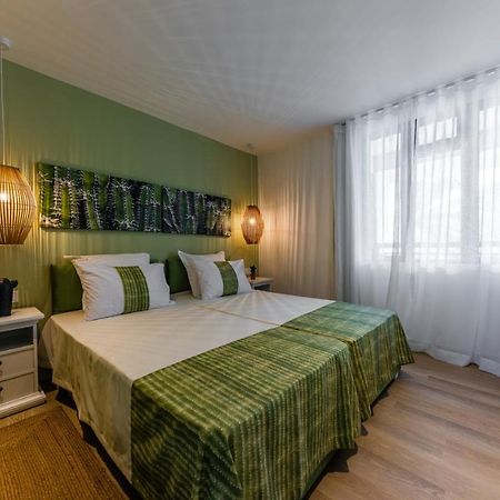 Flic-en-Flacq Les Cerisiers Beach Residence, Cosy And Modern 3 Bedroom Apartment Located 50 Metres From The Beach And From All Amenities And Restaurants On The Coastal Road מראה חיצוני תמונה