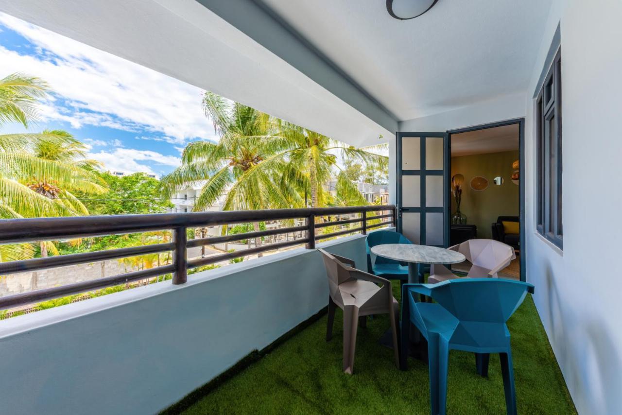 Flic-en-Flacq Les Cerisiers Beach Residence, Cosy And Modern 3 Bedroom Apartment Located 50 Metres From The Beach And From All Amenities And Restaurants On The Coastal Road מראה חיצוני תמונה
