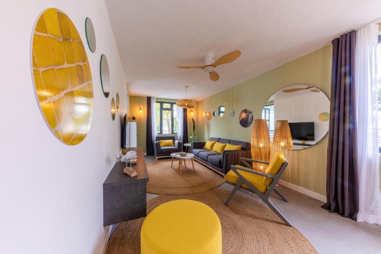 Flic-en-Flacq Les Cerisiers Beach Residence, Cosy And Modern 3 Bedroom Apartment Located 50 Metres From The Beach And From All Amenities And Restaurants On The Coastal Road מראה חיצוני תמונה