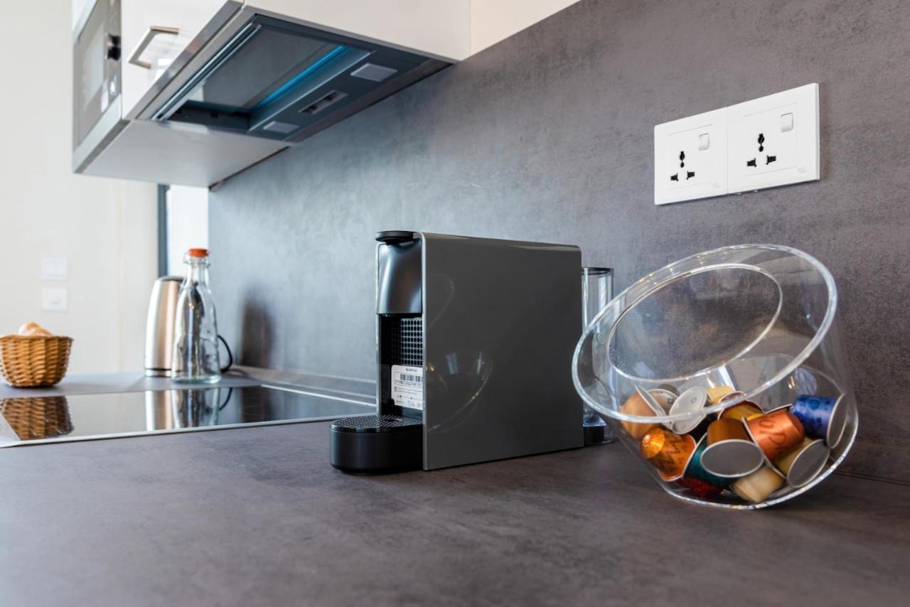 Flic-en-Flacq Les Cerisiers Beach Residence, Cosy And Modern 3 Bedroom Apartment Located 50 Metres From The Beach And From All Amenities And Restaurants On The Coastal Road מראה חיצוני תמונה